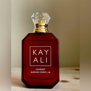 KAYALI LOVEFEST Burning Cherry | 48